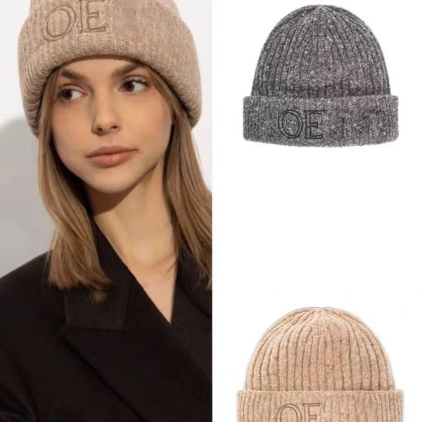 Designer Triomphe Winter Beanies Women Ear Protection Warm Windproof Hat Fashion Casual Beanie Outdoor Travel Ski Wearable
